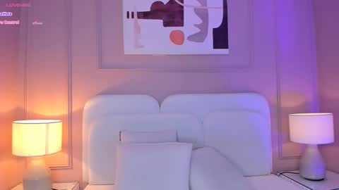 Aria  online show from March 25, 3:24 am