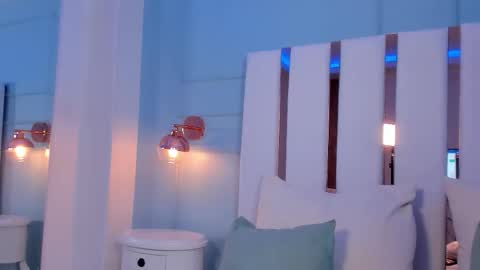 Snapshot of aria_hart chatting on October 9, 12:10 pm Aria online show from October 9, 12:10 pm