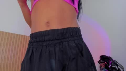 Aria Millers  online show from February 23, 2:30 pm