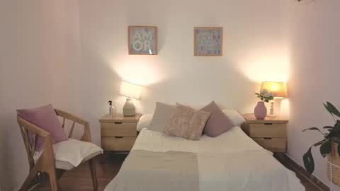 ariaa_23 online show from November 24, 2:16 pm