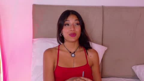 A R I A  online show from May 8, 11:21 pm