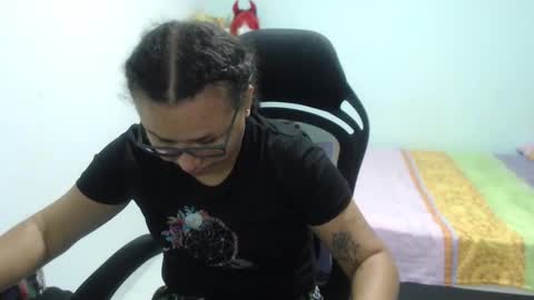 ...Ariana... online show from October 7, 6:26 pm