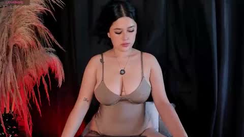 -  -. .- Ariadna -. .-  - online show from February 24, 1:03 pm