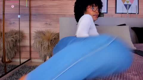 Aria Foster online show from April 18, 4:03 am