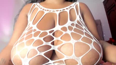 Aria Green online show from June 6, 2:45 pm