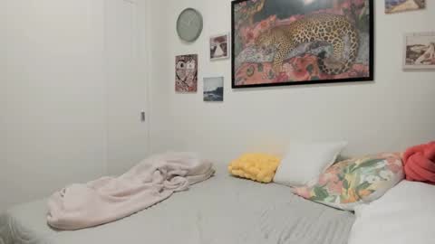 Ariah online show from October 2, 7:45 pm