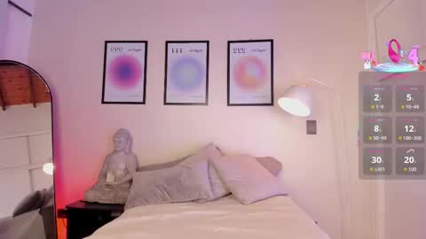 Aria online show from October 2, 9:24 pm