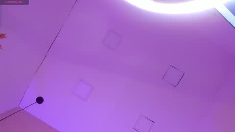 Ariana online show from October 17, 4:05 am