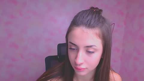Ariana online show from September 18, 5:22 am