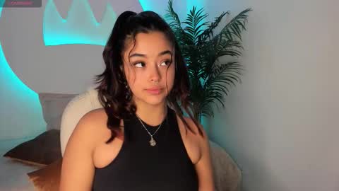 Ariana  online show from October 15, 2:18 pm