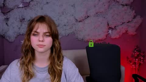 ariana_ross7 online show from May 12, 7:12 pm