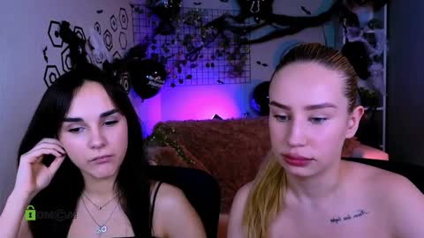 ariana_ross7 online show from October 21, 7:28 pm