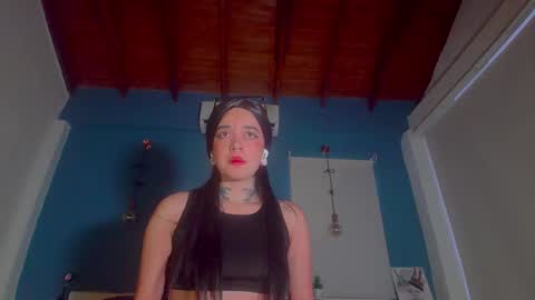 ariana_whitee online show from October 4, 11:19 am