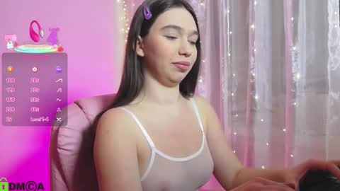 arianahot777 online show from November 3, 10:33 pm
