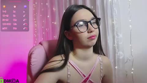 arianahot777 online show from February 8, 9:25 pm