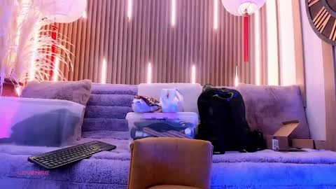 Ari  online show from January 8, 12:55 pm