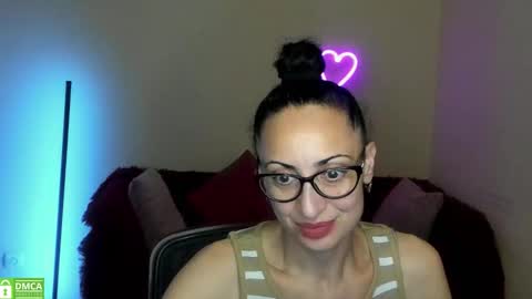 Arianna online show from September 17, 6:33 pm