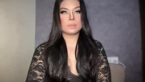 LOVELY online show from February 11, 12:04 pm