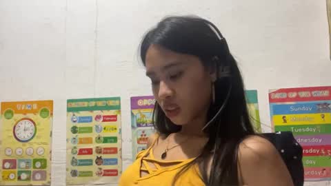 Mila online show from May 8, 2:45 pm