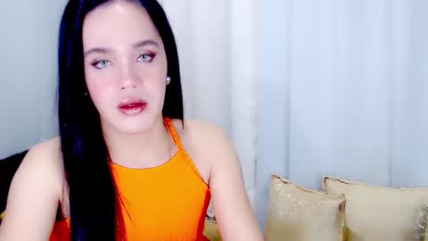 ARIANNE CUMS  online show from March 14, 9:02 am