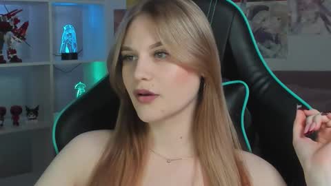 Aria online show from October 20, 7:08 pm