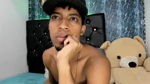 ariel_andres_bigcock online show from September 20, 12:35 am
