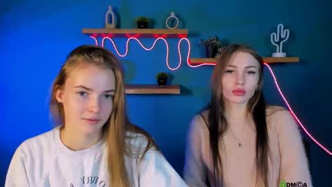 ariel_shadow online show from November 25, 10:25 am