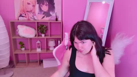 Ariella online show from May 17, 1:53 pm