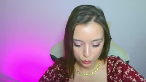 Ariel online show from October 1, 3:33 pm