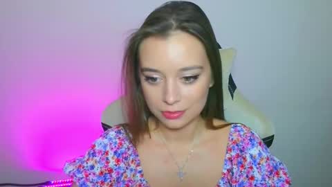 Ariel online show from October 3, 4:15 pm