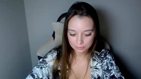 Ariel online show from September 17, 3:26 pm