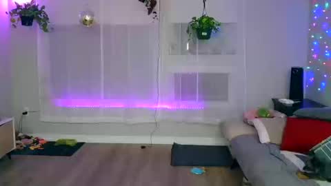 airskiii online show from October 11, 4:28 am