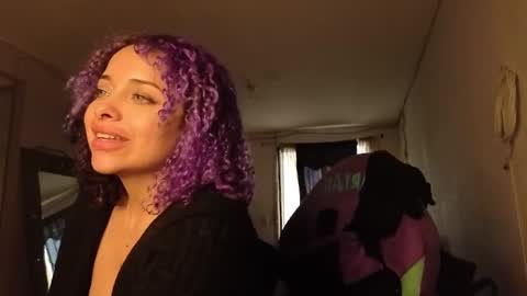 Arin online show from September 18, 7:18 pm