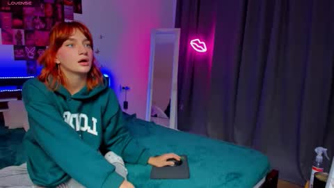 Ari online show from September 30, 8:03 am