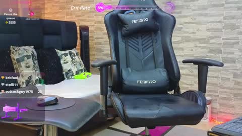 Snapshot of aris_sexx chatting on January 24, 2:18 am aris_sexx online show from January 24, 2:18 am