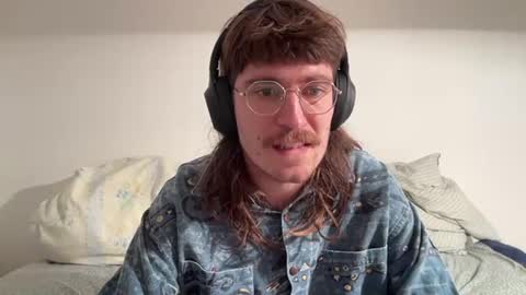 Ariste online show from October 23, 1:56 pm