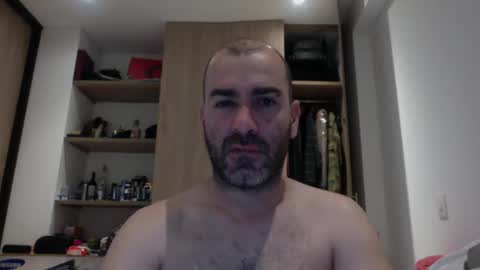 Snapshot of aristi11 chatting on October 10, 3:56 am aristi11 online show from October 10, 3:56 am