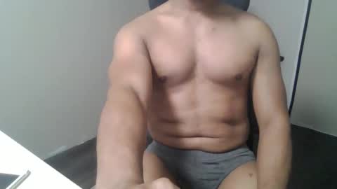 Snapshot of arjunmallu1992 chatting on October 9, 1:00 am arjunmallu1992 online show from October 9, 1:00 am