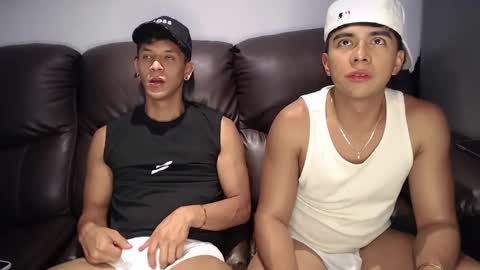 Snapshot of arlen_lexxx chatting on September 30, 6:02 am arlen_lexxx online show from September 30, 6:02 am