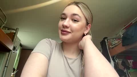 Kate online show from May 15, 6:44 am