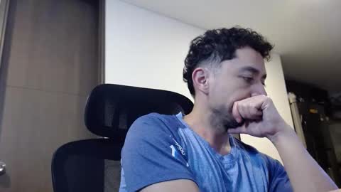 Armand online show from January 7, 12:37 am