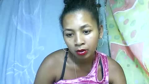 armonnette9794 online show from May 15, 2:46 pm