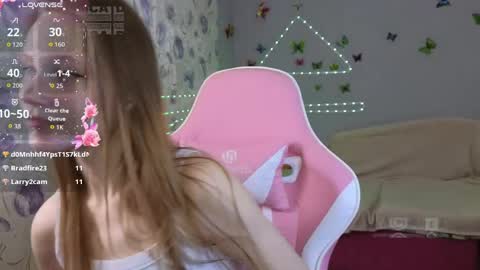 armurra online show from April 18, 9:22 am