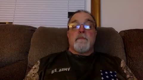 armyguy5311 online show from April 11, 9:24 am