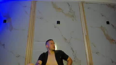 aron and molly online show from February 11, 12:09 pm