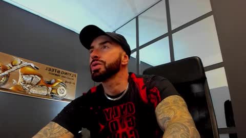 AronGrant online show from October 26, 10:27 am