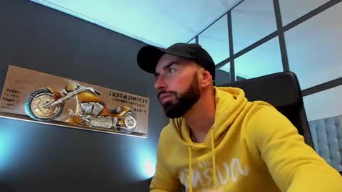 AronGrant online show from November 4, 12:28 pm