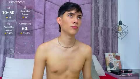 Arontawers online show from April 18, 7:29 pm