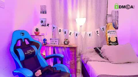 noah and ivy online show from October 1, 12:04 pm