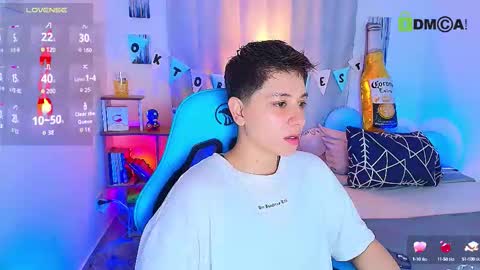 noah and ivy online show from September 25, 10:50 pm